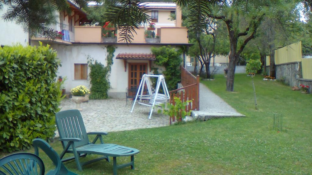 Appartamenti De Sanctis Villetta Barrea Buitenkant foto